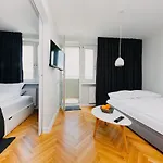 Shortstaypoland Mokotowska Apartman *