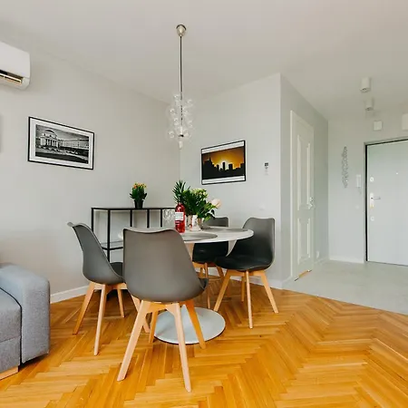 Апартаменты Shortstaypoland Mokotowska